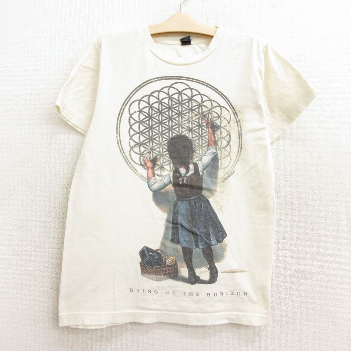 【中古】古着 半袖 ロックTシャツ バンドTシャツ キッズ ボーイズ 子供服 ブリングミーザホライズン コットン クルーネック 丸首 薄ベージュ カーキ | 春夏 春物 春服 秋冬 秋物 秋服 女の子 子ども服 こども服 カジュアル ファッション おしゃれ かわいい 0OF