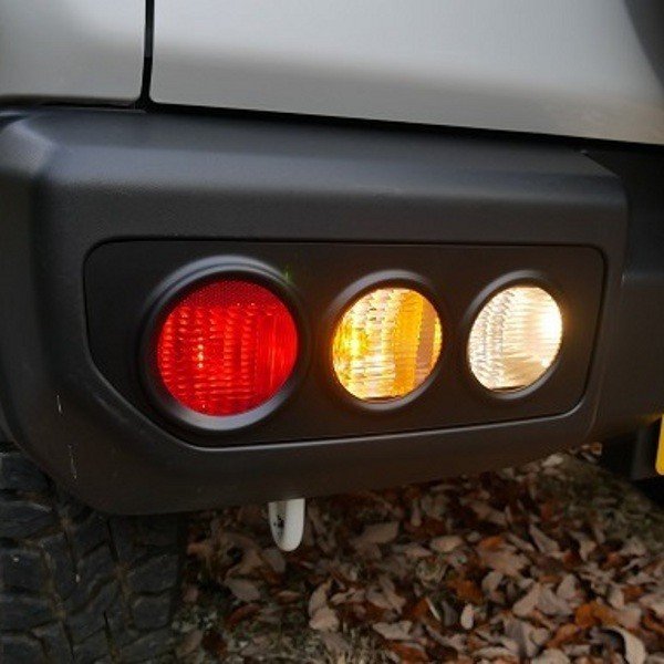 jb64-tg01.jpg jb64-tg01.jpg
