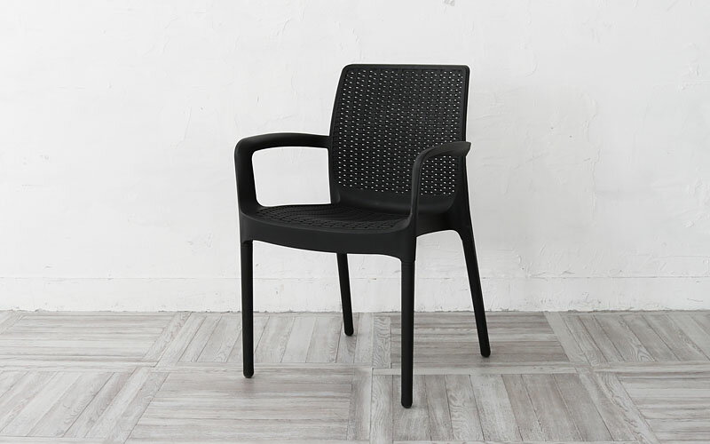 ガーデンチェア 屋外 肘掛け スタッキング 4脚セット アウトドア バーベキュー キャンプ ガーデン 庭 テラス 黒 ブラック ダイニングチェア 椅子 アームチェア 北欧 西海岸 籐ラタン風 アジアン おしゃれ C1605PDG