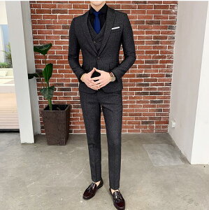 格好いい! 秋春冬 ジャケット+ベスト+パンツ フォーマルスーツ 3ピーススーツ 紳士用ビジネス スリム メンズ 結婚式 OL 通勤 20代30代40代50代修身 1つボタンスーツ 入学式 成人式 披露宴 宴会 花婿の介添え スーツ 品質良い M/L/XL/2XL/3XL撮影用 カジュアル/3色選択可!安売り