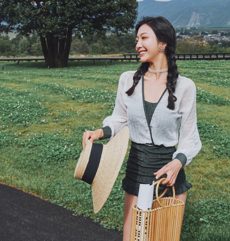 韓国風 水着レディース 新作 ビキニ 夏 2点セット みずぎ 海 温泉 プール ビーチ 体型カバー フレア20代 30代 40代 大きいサイズ スイムウェア ママ スイミング セクシー 超可愛い 品質良い 長袖 Vネック