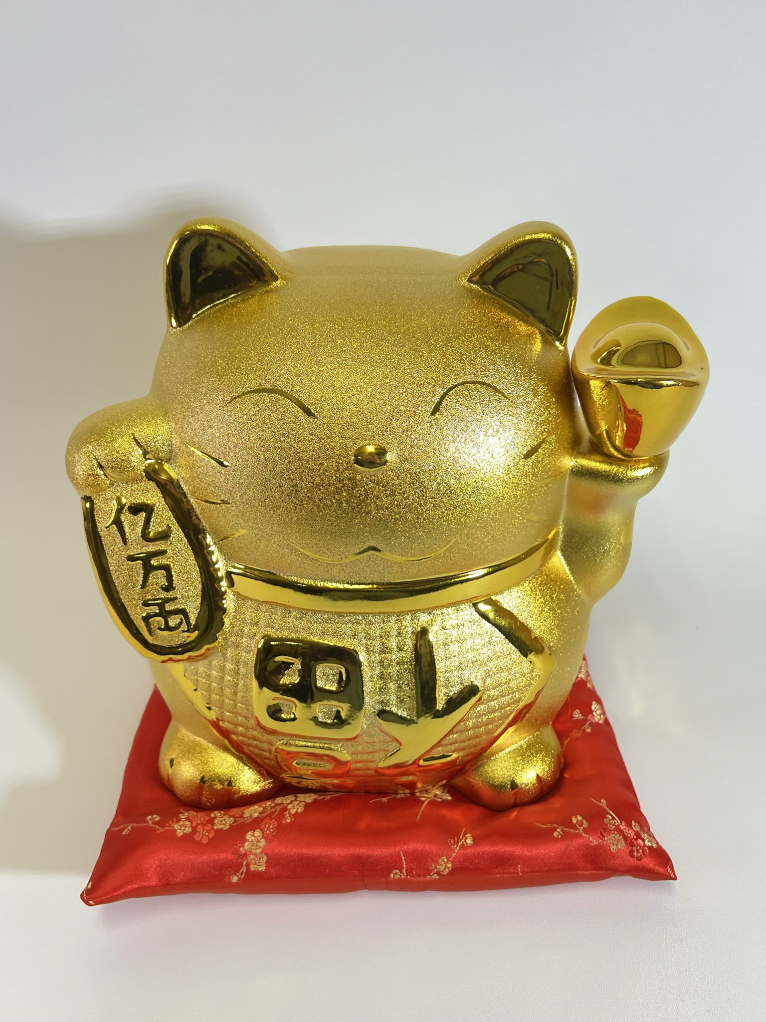 楽天市場】招き猫 貯金箱 縁起物の通販 楽天市場】招き猫 貯金箱 縁起物の通販