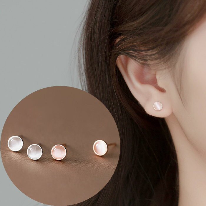 b-0448 グリーンキャッツアイピアス 合成キャッツアイ シルバー
