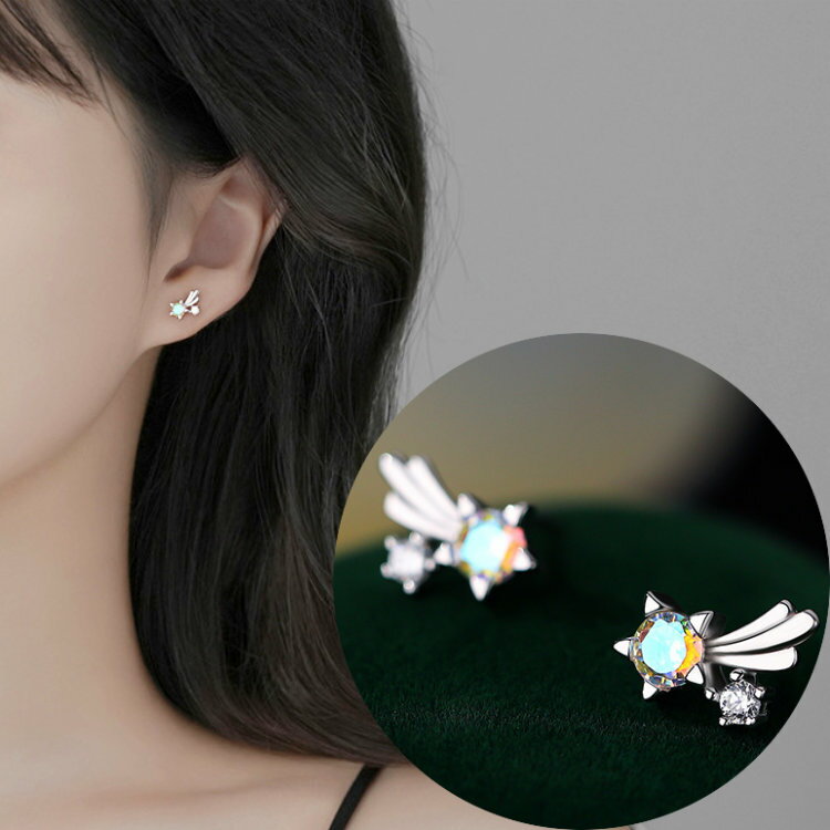 ピアス 星 スター 流れ星 シルバー 小さい シンプル 軟骨 金属アレルギー シルバー925 アレルギー対応 20G 仕事用 小さいピアス シンプルピアス セカンドピアスのサムネイル