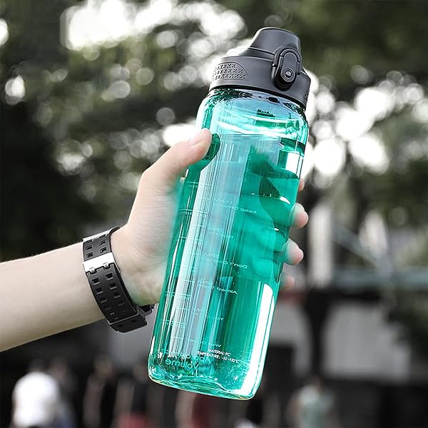 ボトル 水筒 大容量 600ml 800ml 1000ml 1500ml 2000ml 超軽量 漏れ防止 携帯便利 耐熱100℃熱湯対応 アウトドア スポーツ ウォーターボトル キャンプ ハイキング 登山用 キャリーハンドル付き 大人 子ども 男女兼