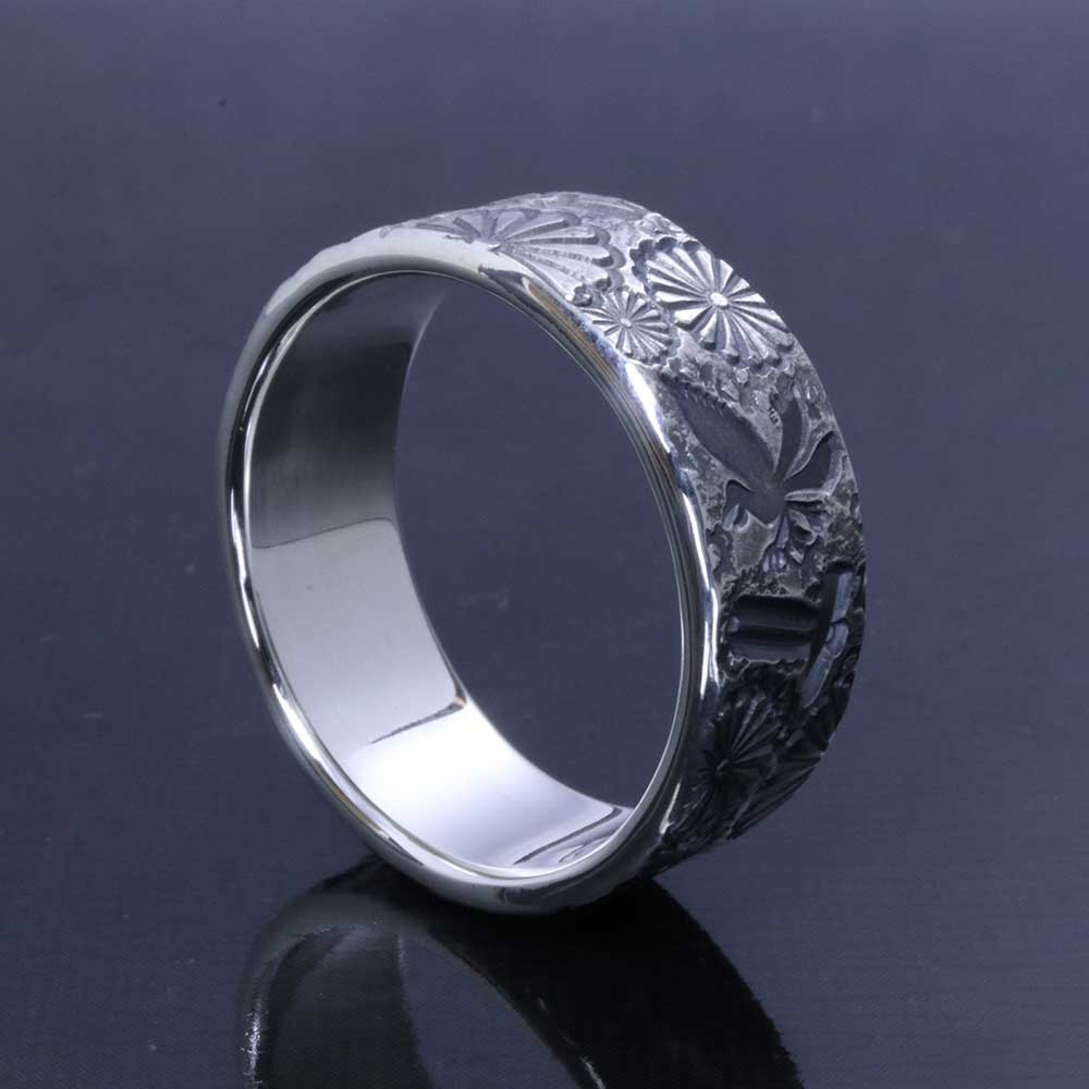 指輪 大きいサイズ メンズ 龍頭 和 mixture ring 幅8mm 菊紋 八咫烏 金鎚 平打ち シルバーリング スタンプワーク ブランド 菊の紋章 和柄 和風 28号～32号 ギフト プレゼント 親指 人差指 中指