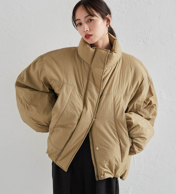 オーバーサイズモンスター中わたブルゾン レディース 秋 冬 コート ジャケット アイボリー/ブラック/ベージュ M-LL