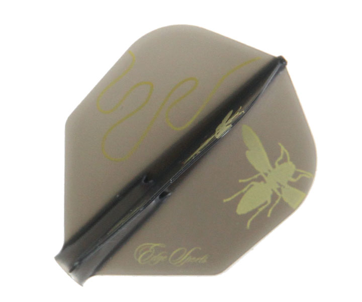 ■商品説明エッジスポーツから成型フライトが遂に発売超タフ！立体成型フライト登場！耐久性370％UP誰にも負けない飛びを手に入れろ！・新構造その1、効率よく揚力を生むことを考え、前側を厚く後ろ側を薄くテーパーが掛かっており飛行性を追及した翼型...