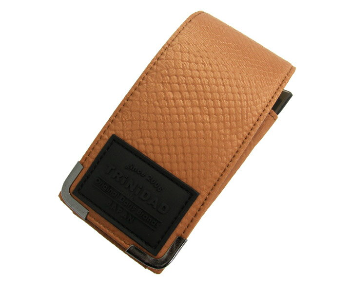 ■商品説明TRiNiDAD Darts Case【PLAIN CROCO】TRiNiDAD人気ダーツケース「PLAIN」をクロコ柄のエンボスナイロン仕様にすることで、使いやすさはそのままに、よりカジュアルにしました。必要なダーツグッズはもちろん、スマホやカード、お札などが収納できる、大容量ダーツケースの進化版です。[サイズ]W:100mm D:55mm H:185mm