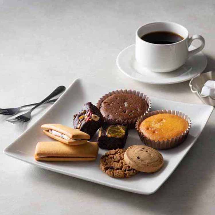 スイーツギフト 16個 HOJ-04Aギフト スイーツ 焼菓子 ホテルオークラ レーズン クッキー マドレーヌ ドライフルーツ ブラウニー 【TD】 【代引不可】要