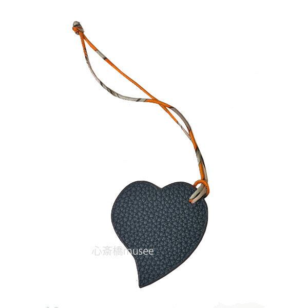  Vi  GX veBAbV `[ n[g@ubN@GgD[v  { bsO@Hermes Petit H charm Heart Black Etope