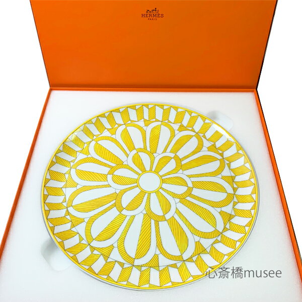 乐天商城 - ≪Brand new≫ HERMES Soleil d’Hermes Tarte Platter 32cm Wrapping Box Ribbon Shopper for Gift ≪ 新品 ≫ エルメス ソレイユ ドゥ エルメス シリーズ タルトプラッター 32cm イエロー ホワイト 大皿 ラッピング 箱 リボン ショッパー付き プレゼントに