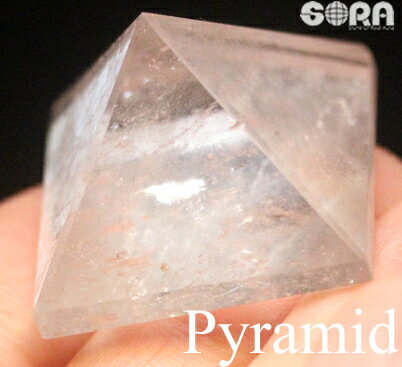 水晶 ピラミッド ヒマラヤ水晶 ガネーシュヒマール産 パワーストーン 天然石 お守り 置き物 置物