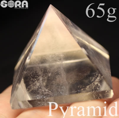 水晶 ピラミッド ヒマラヤ水晶 ガネーシュヒマール産 63g パワーストーン 天然石 お守り 置き物 置物　原石