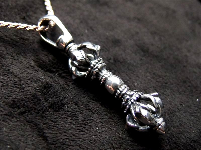 ●高品質シルバー 法器 五鈷杵【ヴァジュラ 】ペンダントトップ 縦40mm前後 1個売り Silver925 パワーストーン 天然石