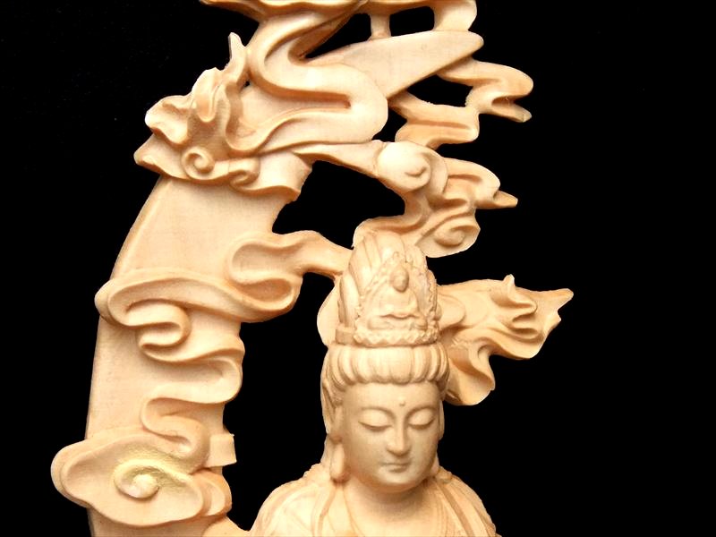 ●5A 透かし彫り【水月観音(座像)木彫り観音...の紹介画像2