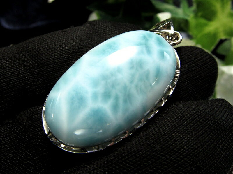 美しい水面模様【ラリマー(ブルーペクトライト) オーバル型 ペンダントトップ】 縦約33mm 約9.6g 装飾..