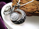 ●【激安宣言】【三日月ギベオンサークルペンダントトップ】 SILVER925 シルバーカラー 縦約20mm 1個売り メテオライト(隕石)【ナミビア・ハルダブ州...