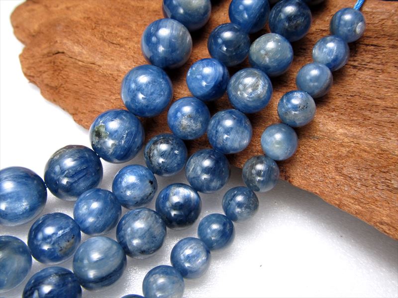 【ブラックフライデー期間中ポイント5倍】AAA【約6mm珠 一連 カイヤナイト(藍晶石)】 約38-40cm 極上 天然石 ビーズ パワーストーン【ブラジル産】【rn-s】 パワーストーン 天然石