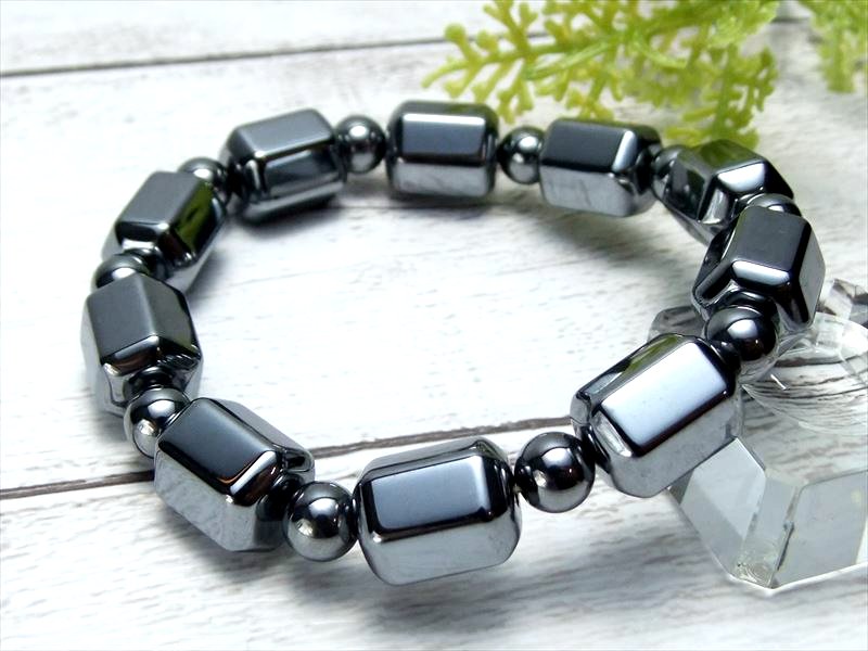 ●値下げ中【テラヘルツ鉱石 六角デザインビーズ ブレスレット】六角ビーズ約13mm×10mm×10珠 話題の 高純度 テラヘルツ 鉱石 2020年 検査機関にて...