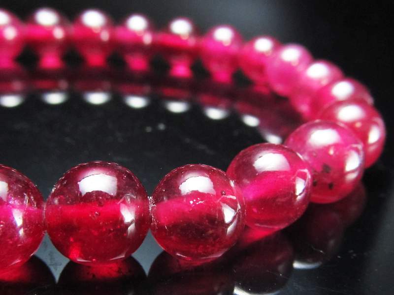 【25日は抽選で100％P還元】●Sクラス・激レア・超透明の大珠【宝石質ルビー(紅玉)ブレスレット】約7mm-10mm×25珠 サイズグラデーション 透明紅玉 宝石の女王 妖艶 1点物 【ミャンマー産】saiのサムネイル