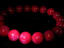 ★店頭展示中★UVライトで蛍光 & ほんのりシラー珠アリ! 3A+【ルビー ブレスレット】11mm-12mm×18珠 宝石の女王 紅玉 勝利と情熱を象徴する石 ...