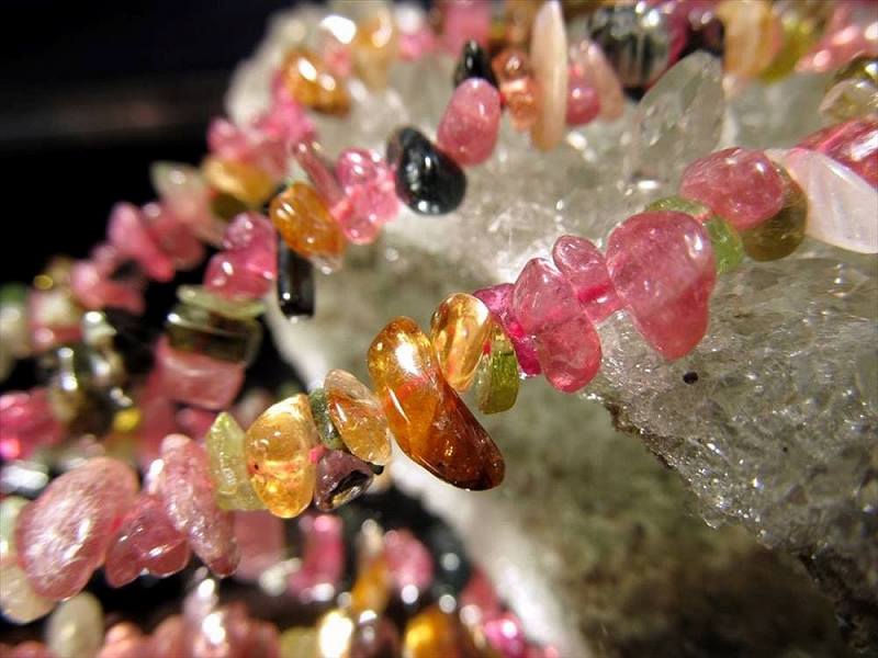 ●激安奉仕【Mixトルマリン さざれ 連】約3mm-10mm 約38-40cm 透明感抜群 色とりどり【ブラジル産】【rn-p】 パワーストーン 天然石