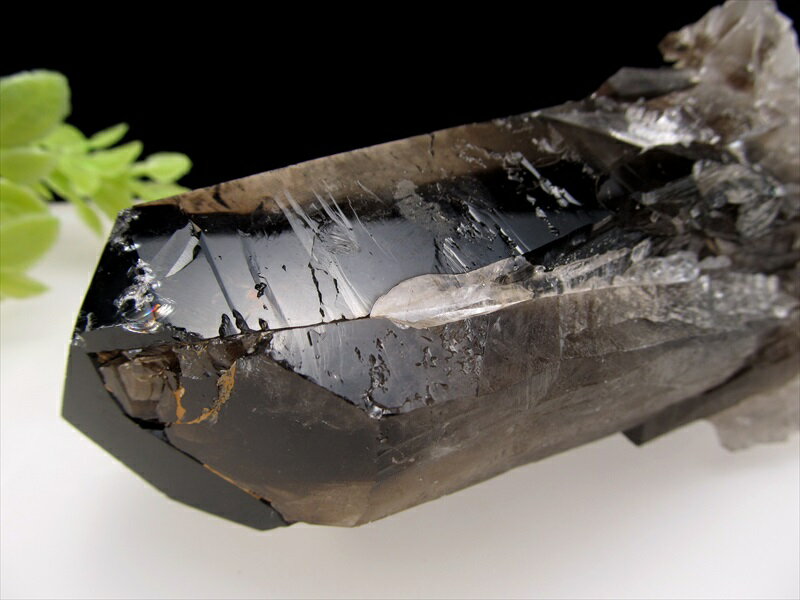 ●美しい漆黒 【天然黒水晶(モリオン) クラスター】最大幅96mm 重さ526g 結晶キラキラ 最強の魔除け・邪気払いの石 1点物【中国山東省産】saiのサムネイル