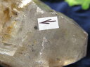●太古の水入り【水入り 水晶 原石】最大幅65mm 重さ111g 強力な癒しの力 古代の水を封入した水晶 最強のお守り 1点物【雲南省産】sai【ss-20】