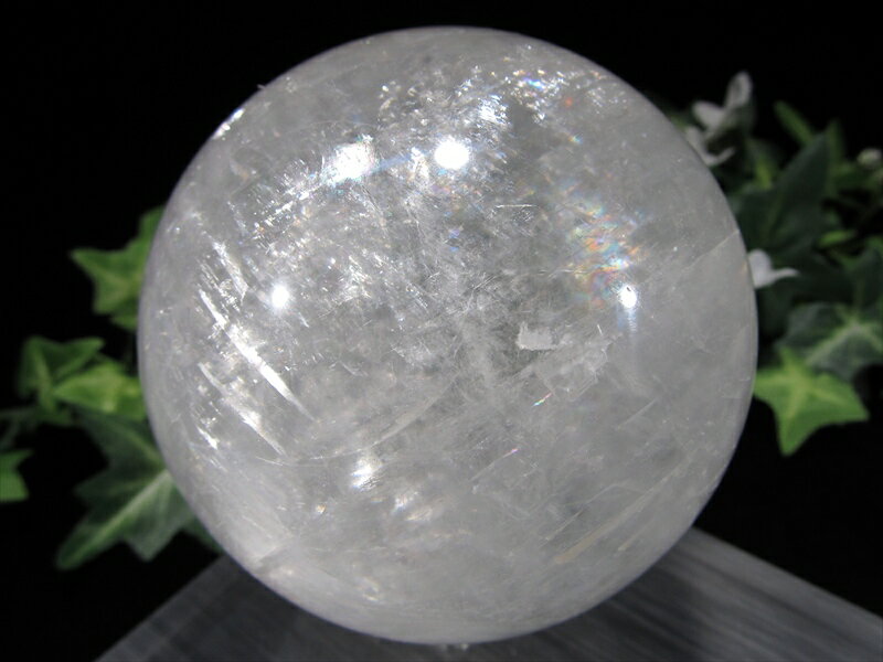 虹入り！4A ホワイトカルサイト 丸玉 台座付 直径81mm 重さ764g エネル...