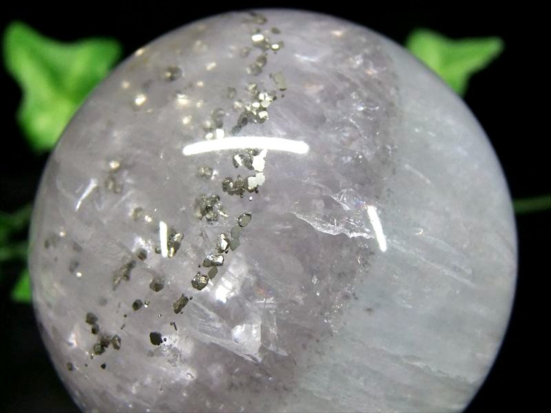 激レア【パイライトインフローライト 丸玉 台座付き】直径約58mm 重さ約328g 天才の石 整然と並ぶパイライト 一点物【蛍石】【アメリカ合衆国イリノイ州産】...