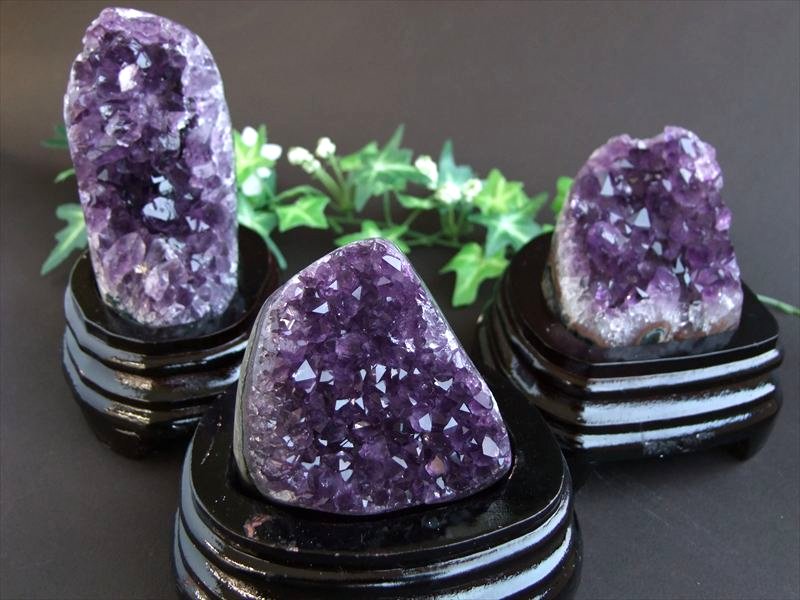 台座付き 3A アメジスト（紫水晶）クラスター スタンドタイプ  重さ450...