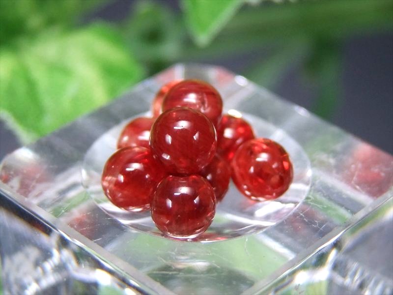 限定40粒 5A【1粒売りレッドアンデシン 粒売り】4.5mm-5mm 全珠キャンディレッド ...