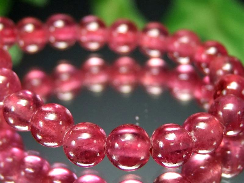 【店頭展示中】●5A【宝石質 ピンク ルビー ブレスレット】5.5mm-6mm×36珠 高貴な美しさ 愛と勝利をもたらす情熱的な石 7月の誕生石 妖艶 1点物 【ミャンマー産】 パワーストーン 天然石