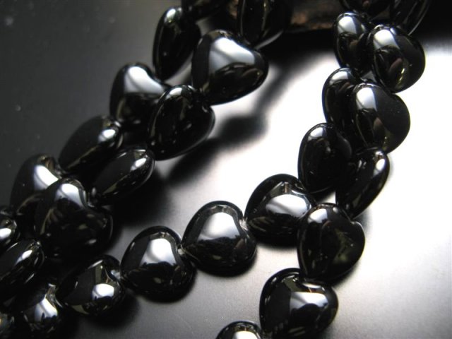 【30日23:59までポイント5倍】●【ハート型 10mm オニキス】 一連 約35cm 極上天然石 パワーストーン【ブラジル産】【rn-p】 パワーストーン 天然石