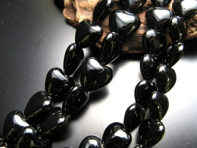 【30日23:59までポイント5倍】●【ハート型 10mm オニキス】 一連 約35cm 極上天然石 パワーストーン【ブラジル産】【rn-p】 パワーストーン 天然石