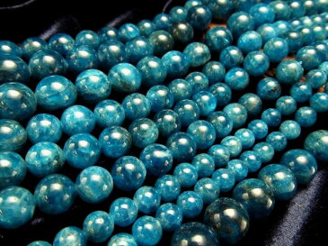約8mm珠【（濃色ブルー） ブルーアパタイト 一連 】 約40cm ネックレスなどに！キャッツアイ効果のある珠も！【ブラジル産】