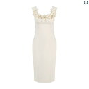 レディース ドレス おしゃれ デザイナーMAGGIE MAマージンがしたエレガントで斬新なウェディングドレス。