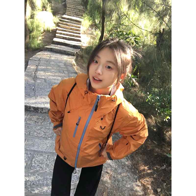 マウンテンパーカー レディース メンズ ユニセックス アウトドアウェア 防風 防水 軽量 登山服 トレッキングウェア 撥水 ジャケット アウター ライトアウター スポーツ 釣り 自転車 バイク キャンプ 通勤 通学 山登り ハイキング 散歩 普段使い 運