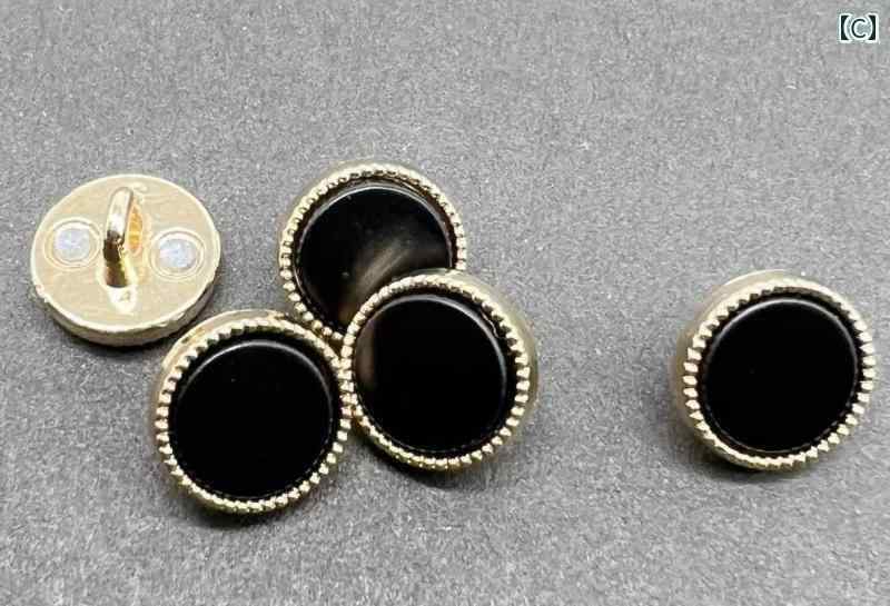 ボタン　カジュアル　アクセサリー ホット メンズ新 ボタン POLO シャツ ジャケット Tシャツ ダブル メタル