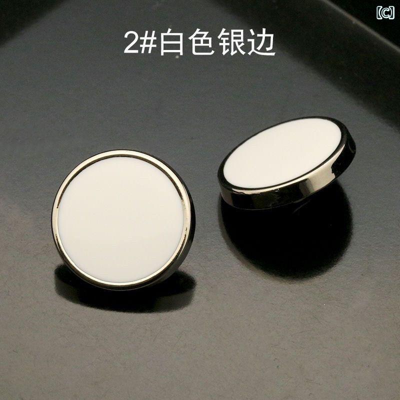 サポートシェアグローバルのボタン　ラウンド　アクセサリー 精巧 金属製の 平らな オイル ドットボタン シャツ コート ウィンドブレーカージャケット スーツ ボタン シンプル 装飾的な 手縫いの｜アングル3