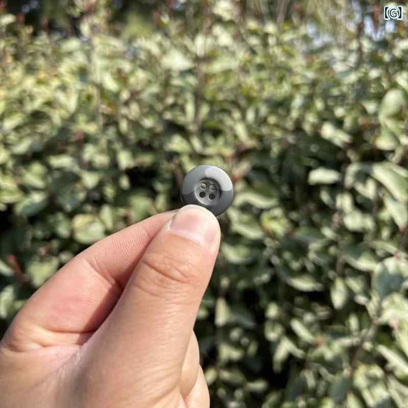 ボタン　ラウンド　アクセサリー 迷彩 ユニフォーム 4 穴 文字なし 厚手 樹脂 ボタン トップス パンツ バック ポケット ワンピース 針と 糸