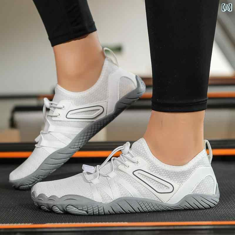 ランニング　シューズ　カジュアル 男女兼用の 滑り止め 裸足 シューズ。 室内 スポーツ トレッドミル スクワット フィットネスシューズ 女性用 軽量 縄跳び ヨガ シューズに 最適。