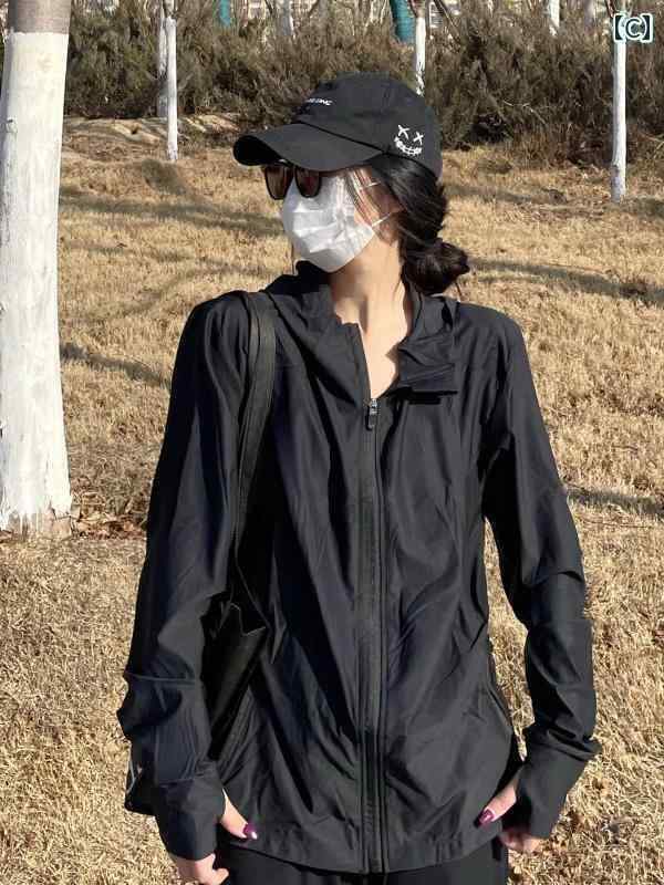 パーカー　薄手　カジュアル ブラック 冷感 日焼け防止 服 女性用 夏 2025 アウト...