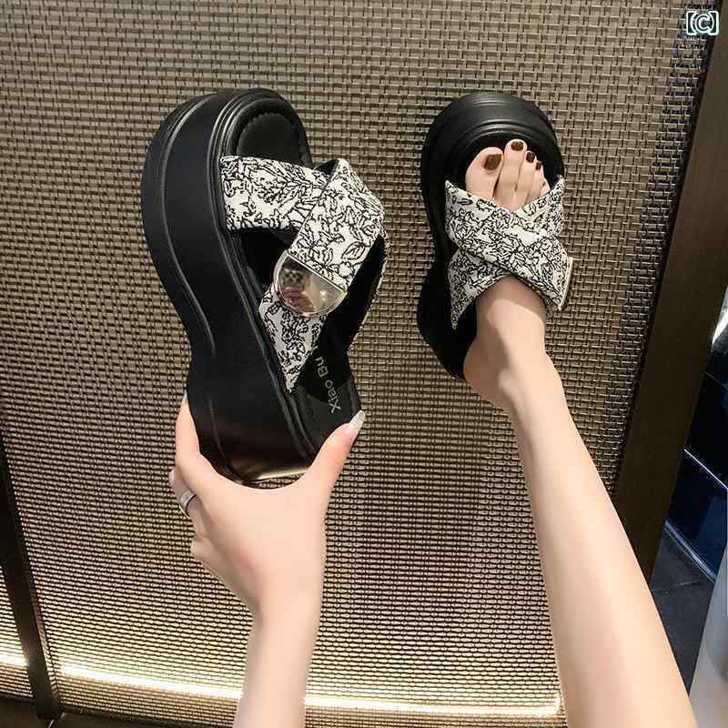 ステーション 2024 夏 メタルクロス スリッパ レディース スモール 厚底 ハイヒール サンダル カジュアル バケーション ビーチ シューズ