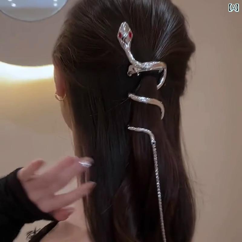 アクセサリー　タッセル　ピン チャイナ風 ハイエンド 巻き 蛇の タッセル ヘア ピンな クール ポニーテールのお 団子 レディース 甘くて クールな アクセサリー