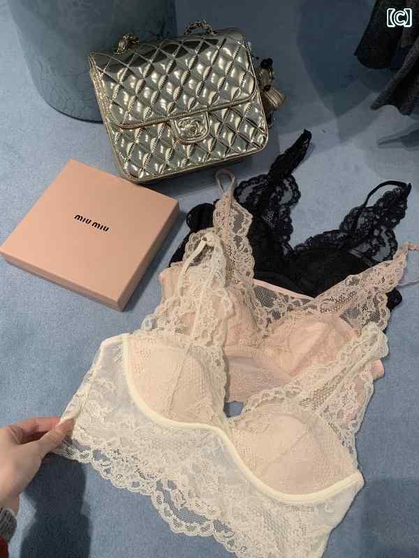 下着　レース　レディース ユ アラランラン【 レース ラブ】 ソフト 両面 3 色 チューブトップブラ