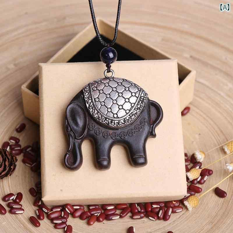 ペンダント ネックレス アクセサリー ナショナル サンダルウッド 象の ネックレス ペンダント 女性 ジュエリー レトロ 平和 セーター チェーン ロング