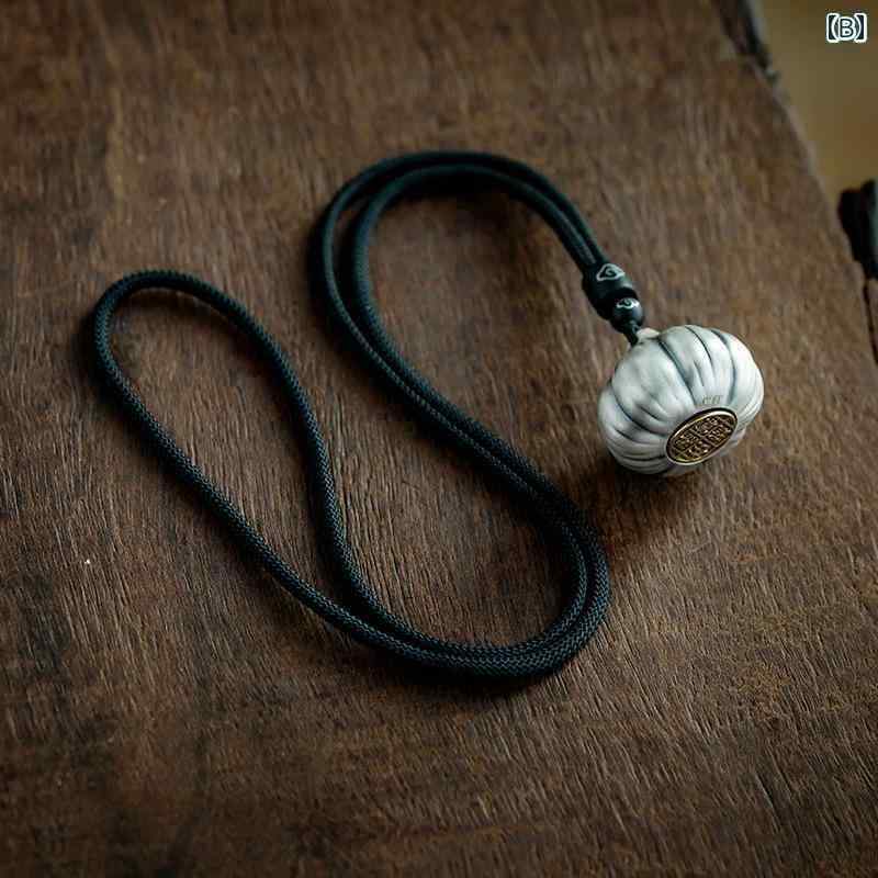 ペンダント ネックレス アクセサリー タイ シルバーハンドル ピース ガーリック キー チェーン ペンダ..