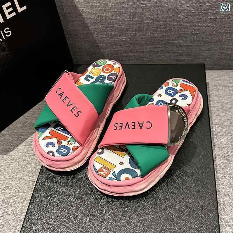 サンダル　かわいい　レディース ネットが大 注目 する の 雑貨 落書き ビーチ サンダル。 夏に 外で ..